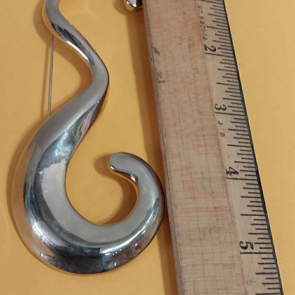 Two Extra Large Pins - Picture 7 of 8